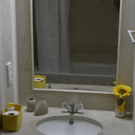 Proximo Da Marina C/piscina E Estacionamento アパート