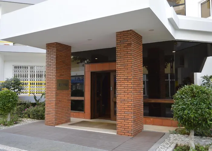 Proximo Da Marina C/piscina E Estacionamento Апартаменты Виламура
